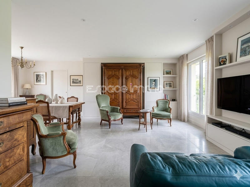 Maison - 150 m² - 7 pièces