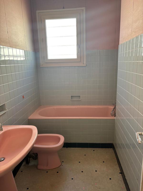 Immeuble - 142 m² - 7 pièces