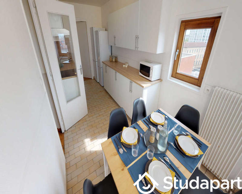 Chambre - 37 m² - 1 pièce