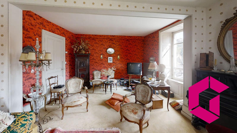 Maison - 180 m² - 6 pièces