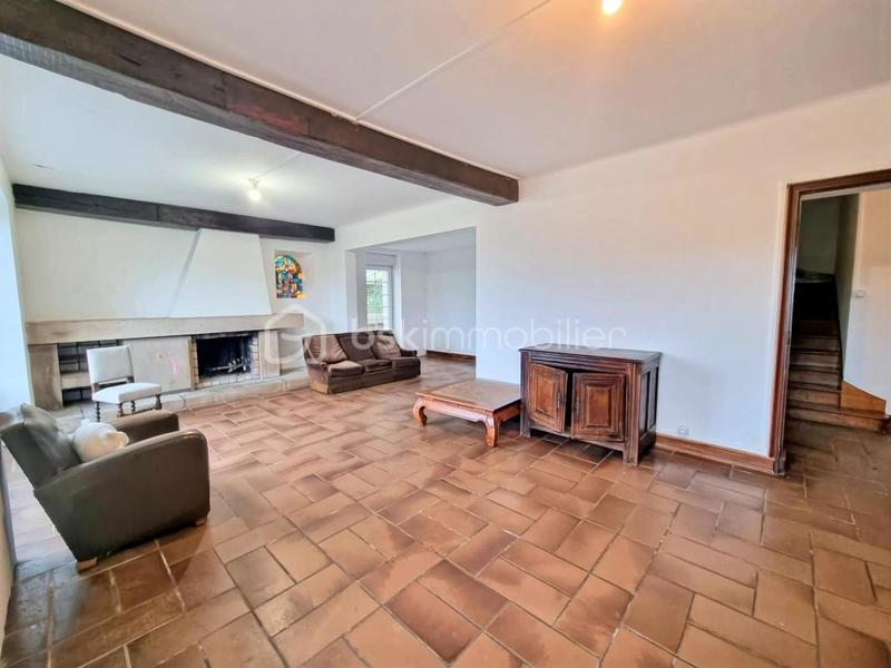 Immeuble - 270 m² - 9 pièces