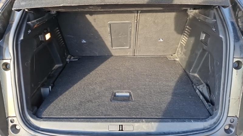 Peugeot 3008 Bluehdi 130ch Ss Eat8 Allure