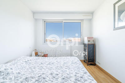 Appartement - 99 m² - 5 pièces