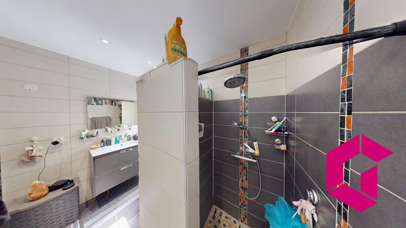 Maison - 145 m² - 6 pièces