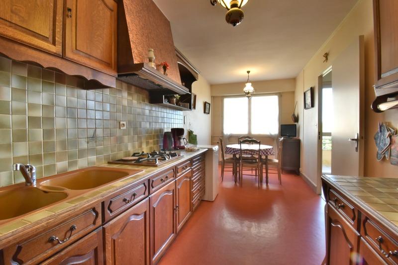 Appartement - 89 m² - 4 pièces