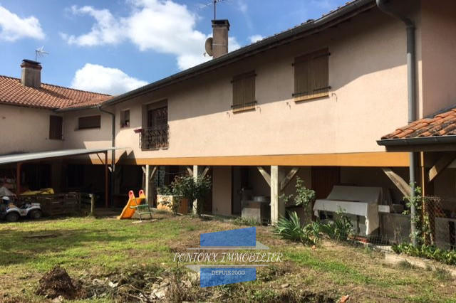 Maison - 429 m² - 14 pièces