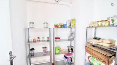 Chambre - 12 m² - 4 pièces