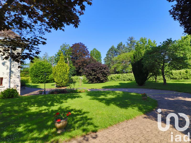 Maison - 306 m² - 7 pièces