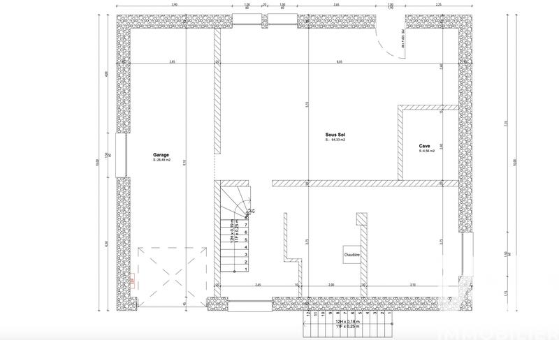 Maison - 180 m² - 8 pièces