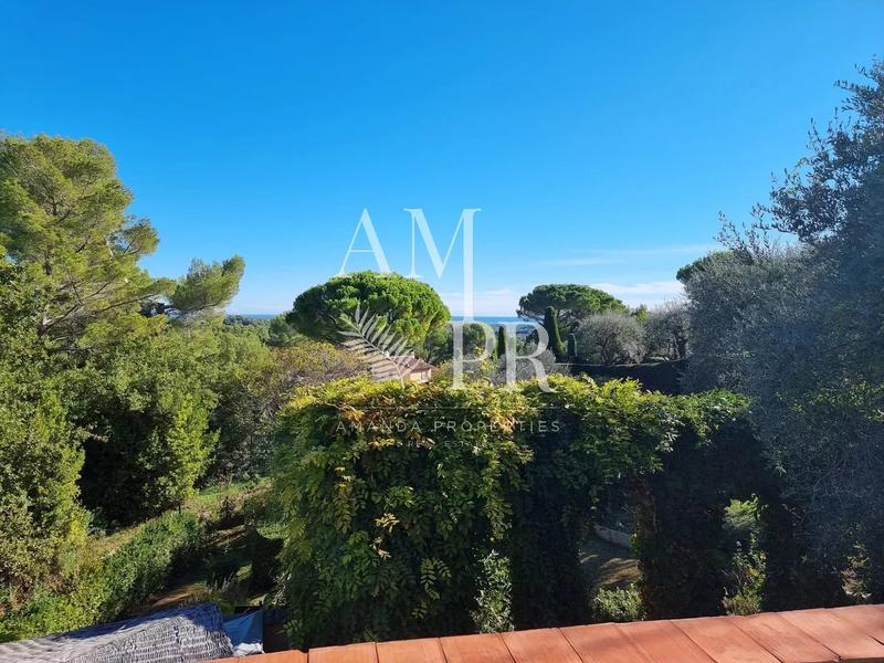 Maison - 290 m² - 7 pièces