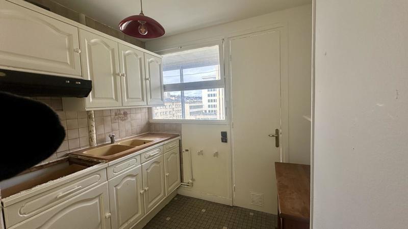 Appartement ancien - 63 m² - 3 pièces