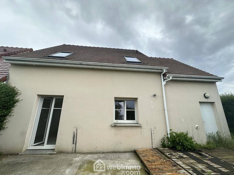 Maison - 105 m² - 4 pièces