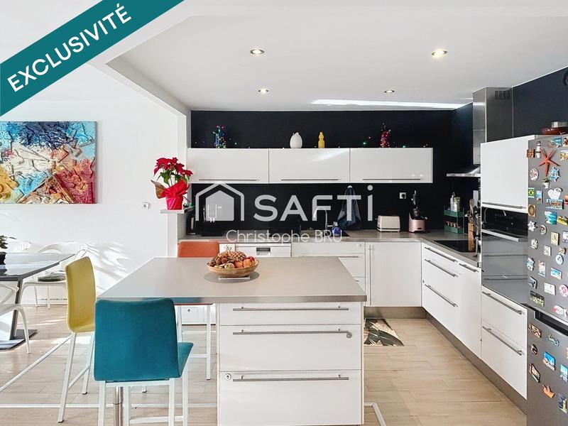 Appartement - 81 m² - 3 pièces