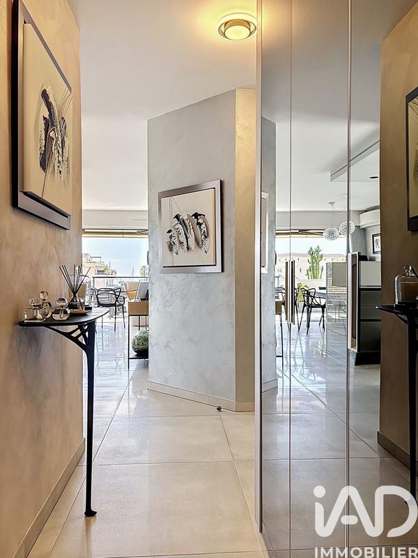 Appartement - 80 m² - 4 pièces