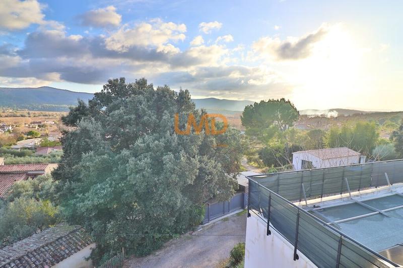 Propriété - 370 m² - 13 pièces