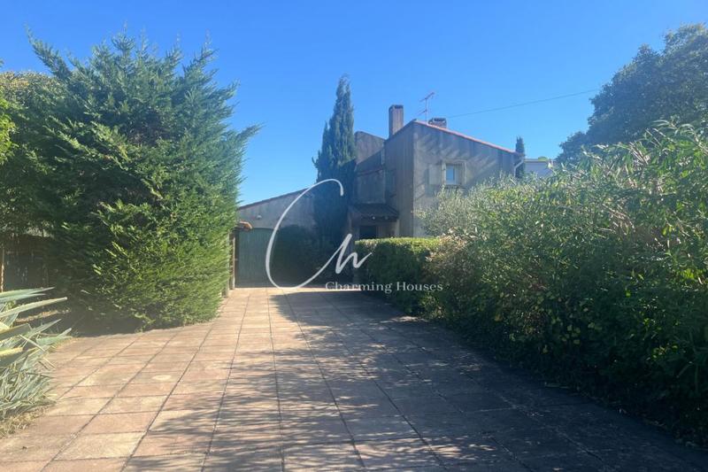 Maison - 186 m² - 6 pièces