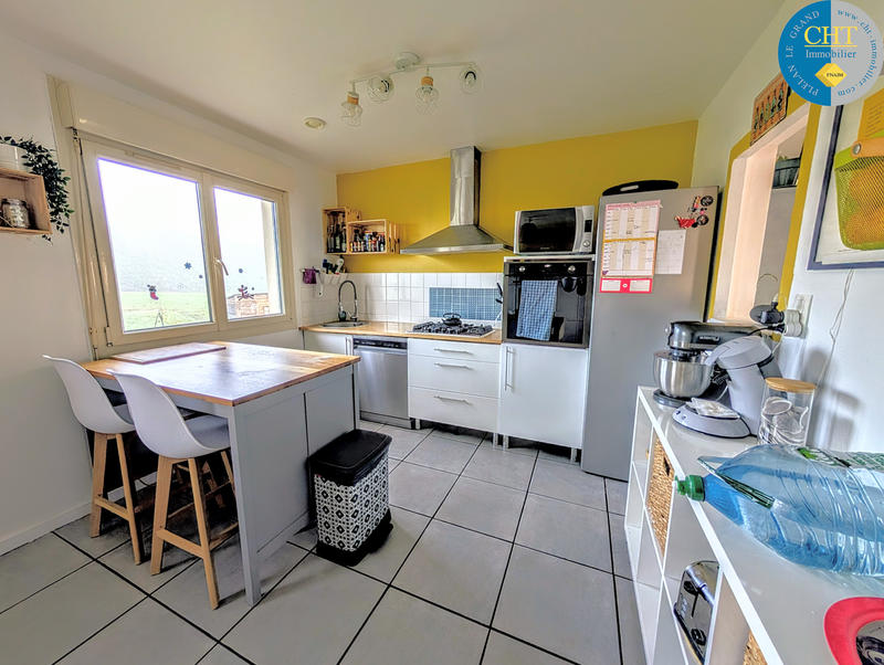 Maison - 122 m² - 6 pièces