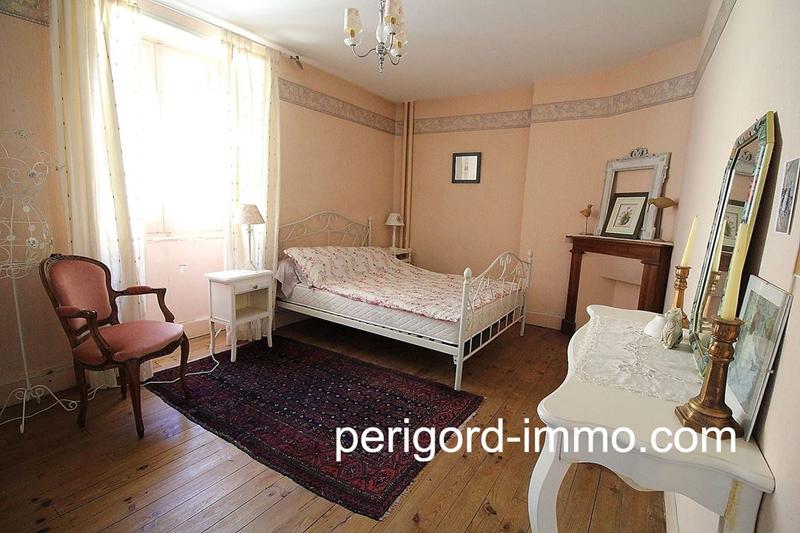 Maison traditionnelle - 110 m² - 6 pièces