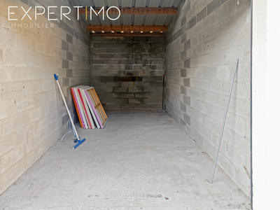 Parking / Garage - 15 m²