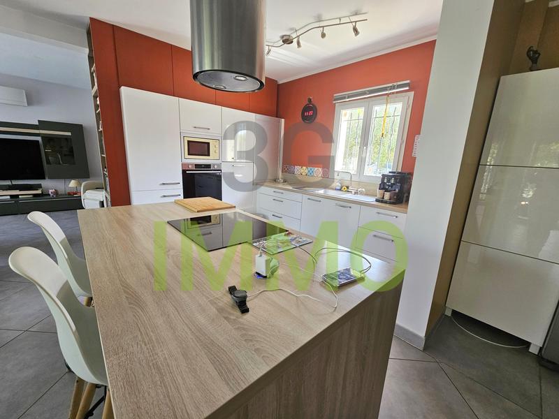 Maison - 150 m² - 6 pièces