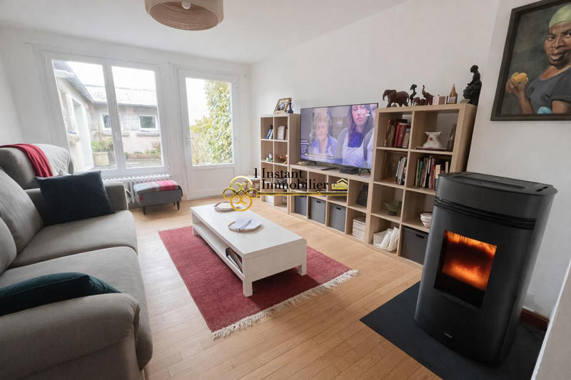 Demeure - 194 m² - 7 pièces