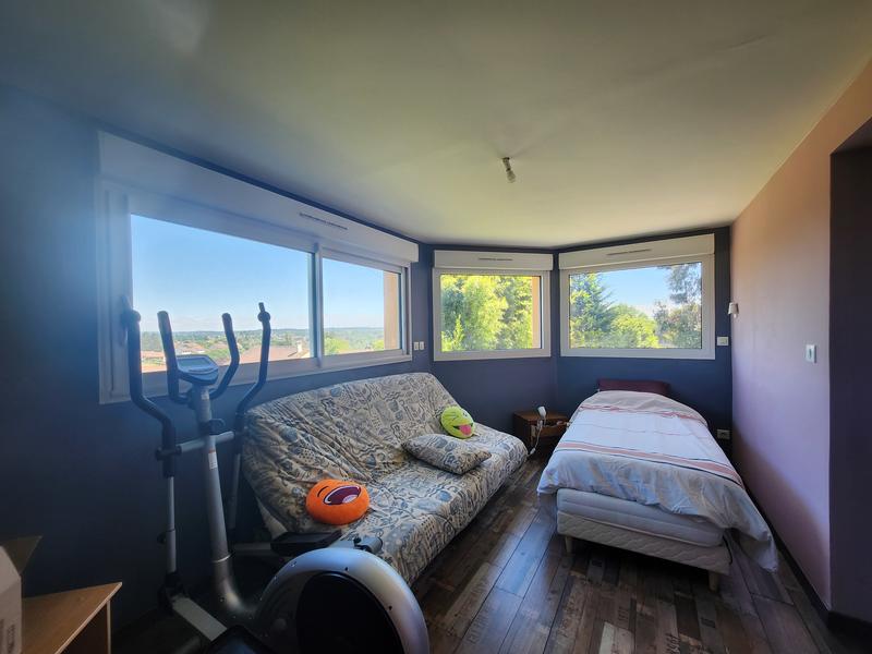 Maison - 170 m² - 7 pièces