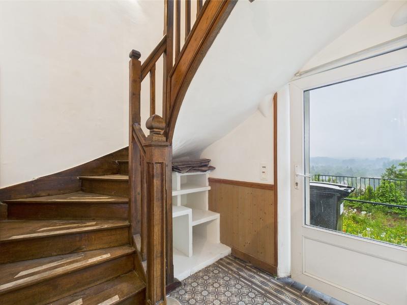 Maison - 180 m² - 8 pièces