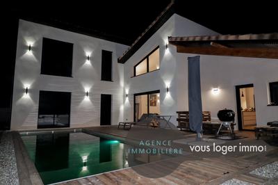 Maison - 145 m² - 5 pièces