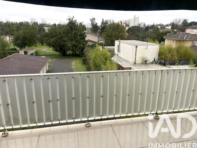 Appartement - 168 m² - 6 pièces