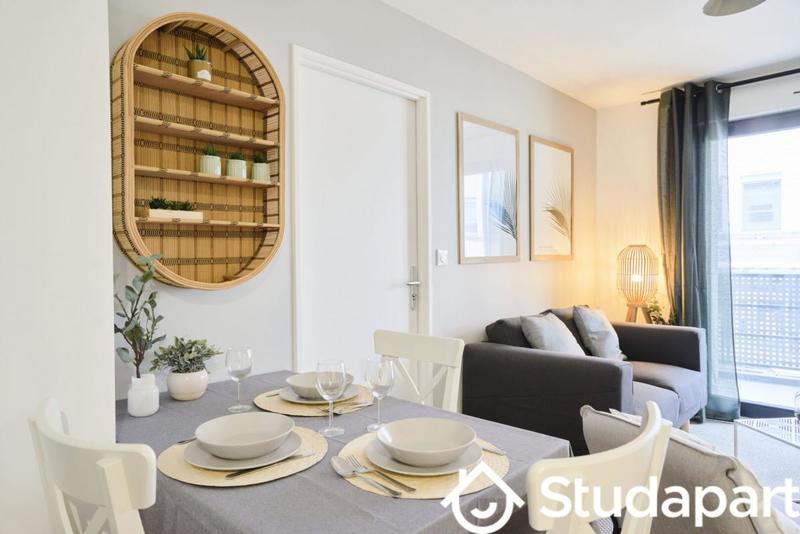 Chambre - 12 m² - 1 pièce