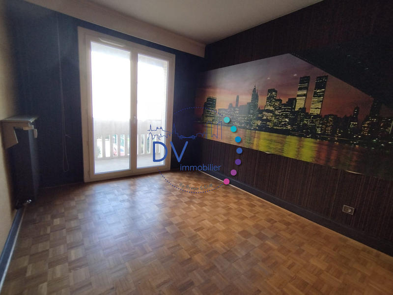 Appartement - 76 m² - 4 pièces