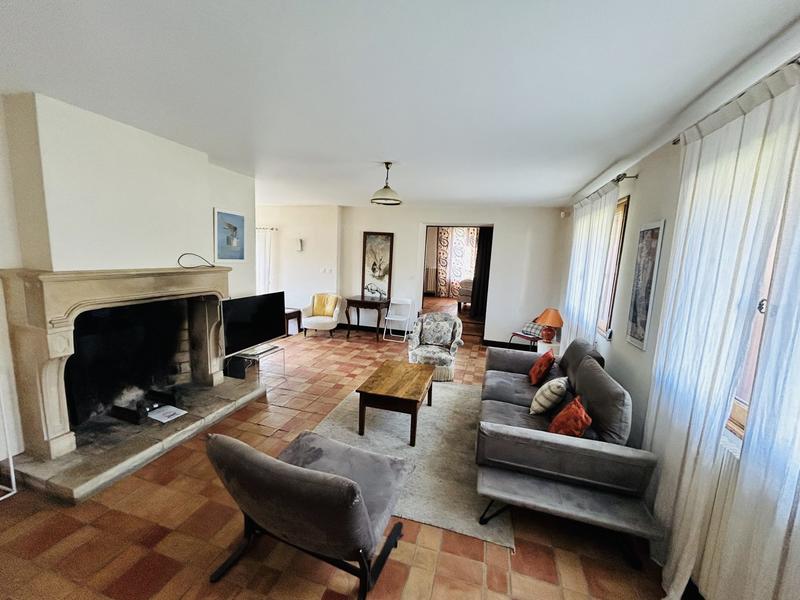 Maison - 200 m² - 6 pièces