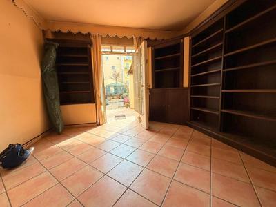 Appartement - 183 m² - 4 pièces