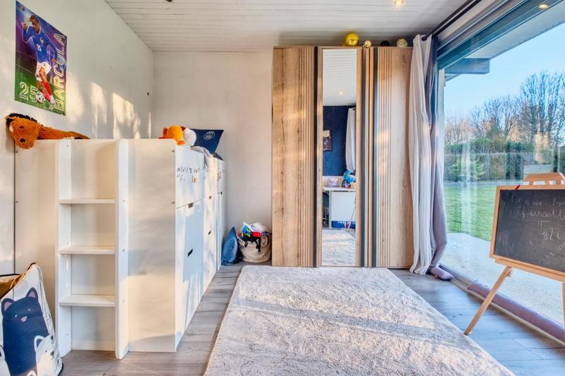 Pavillon - 135 m² - 6 pièces