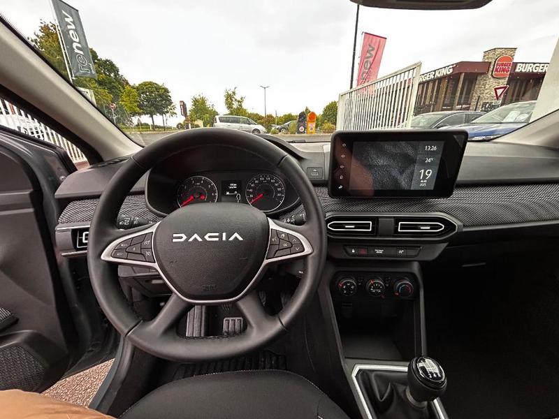 Dacia Sandero Nouvelle expression SCe 65 - 24