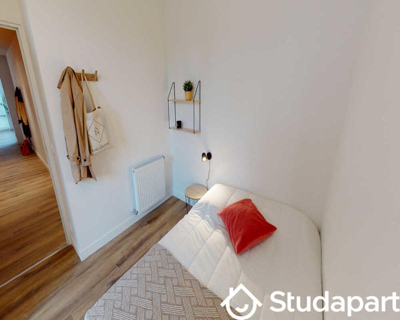 Chambre - 280 m² - 1 pièce