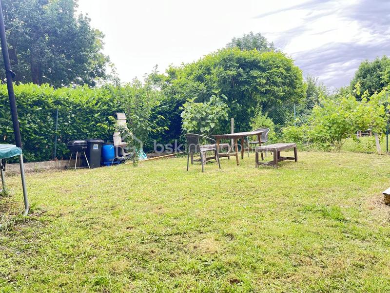 Maison - 102 m² - 5 pièces