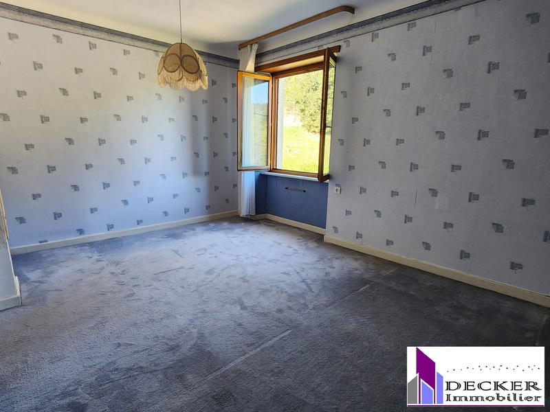 Maison - 239 m² - 10 pièces