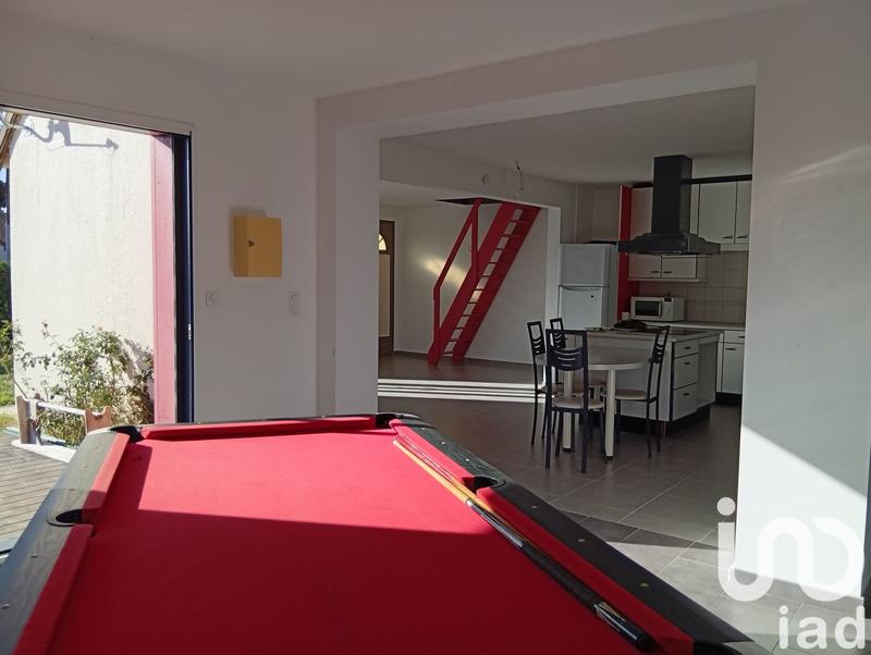 Maison - 180 m² - 7 pièces