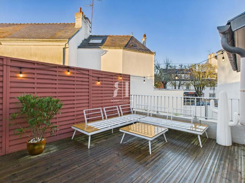 Maison - 164 m² - 5 pièces