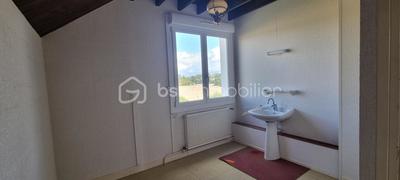 Maison - 104 m² - 6 pièces