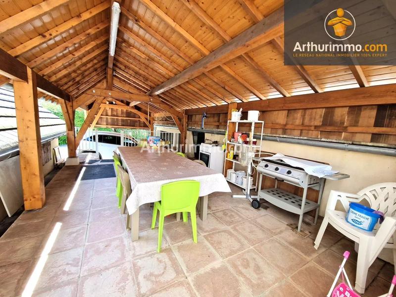 Maison - 165 m² - 8 pièces