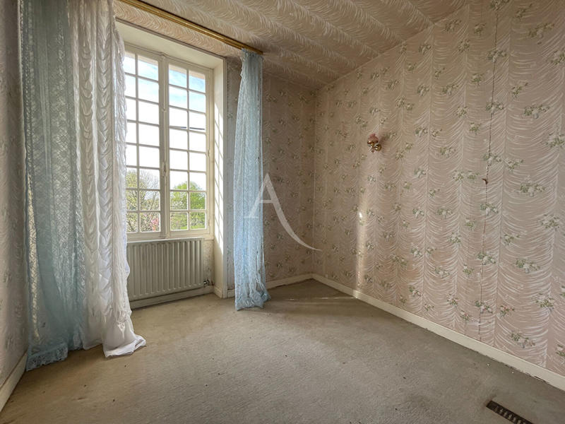 Maison - 170 m² - 7 pièces