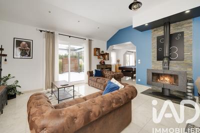 Maison - 168 m² - 7 pièces