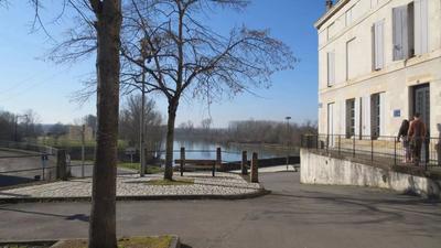 Appartement - 80 m² - 3 pièces