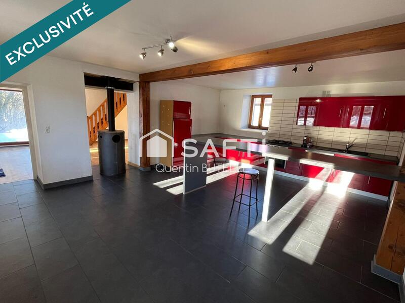 Maison - 184 m² - 10 pièces