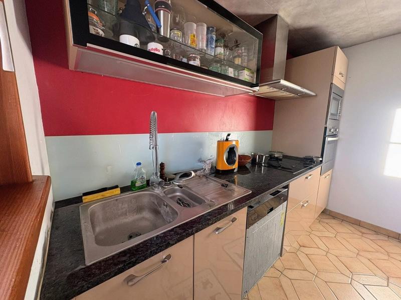 Maison - 87 m² - 6 pièces