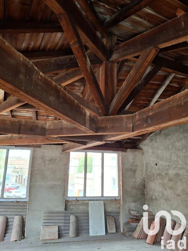 Maison - 328 m² - 10 pièces