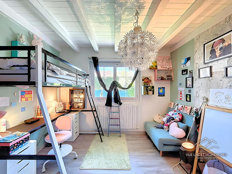 Maison - 95 m² - 3 pièces