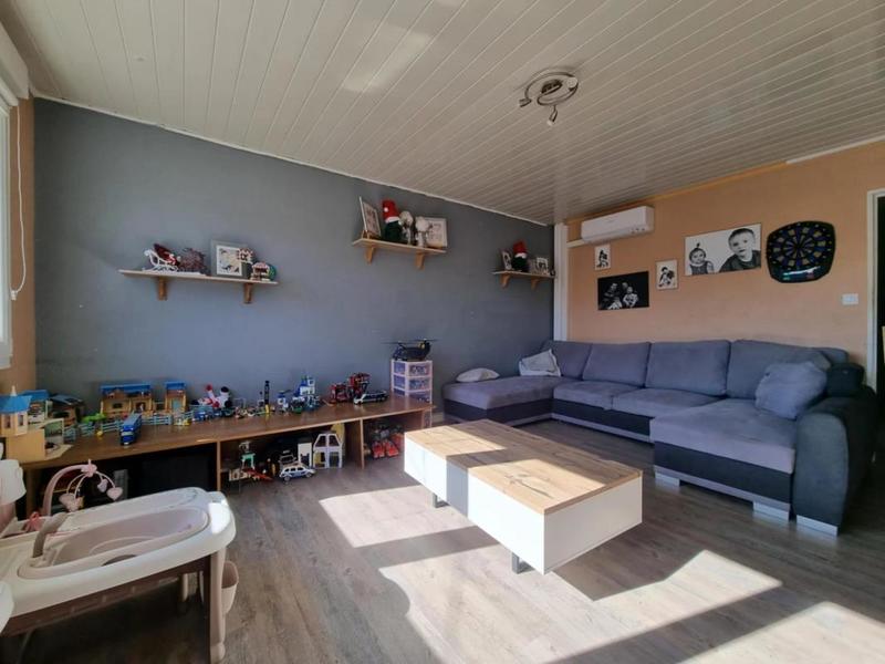 Maison de village - 100 m² - 4 pièces